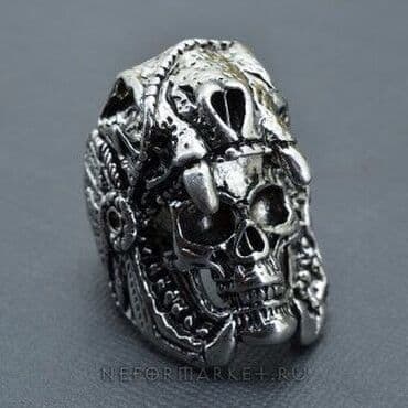самые красивые свадебные платья в мире: Кольцо костет - череп 
титановый массивный
большой размер — 1