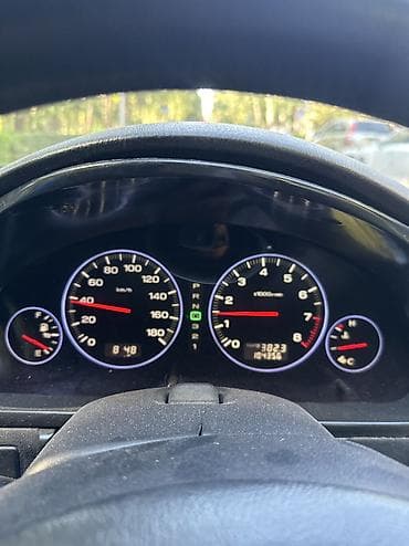 Subaru Legacy: 2001 г., 2 л, Автомат, Бензин, Седан — 6