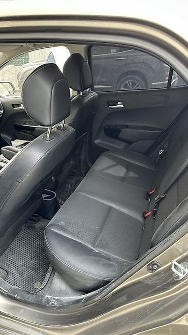 step vagon: Kia Morning: 2019 г., 0.9 л, Автомат, Бензин, Хэтчбэк — 8