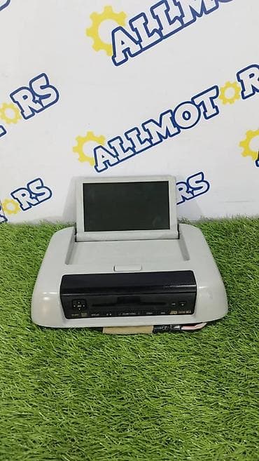 Lexus RX400h v-3,5 Hybrid 2007 год, потолочный монитор

RX 400h