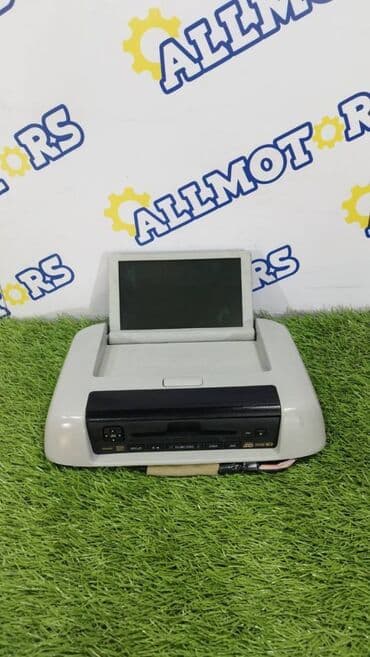 магнитола с выдвижным экраном: Lexus RX400h v-3,5 Hybrid 2007 год, потолочный монитор

RX 400h — 1