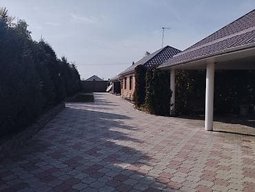 сдаю гараж в аренду: Продаю загородную усадьбу в с. Таш-мойнок, по Алма-атинской вверх 12 — 10