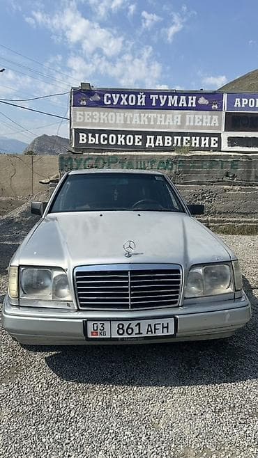 Продажа авто: Mercedes-Benz W124: 1994 г., 2 л, Механика, Бензин, Седан — 6