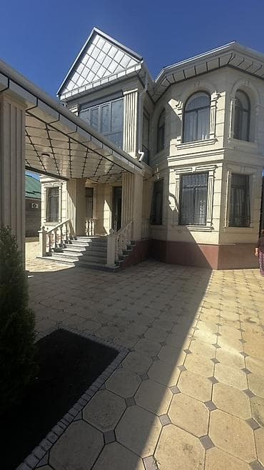 nice house: Двухэтажный частный дом с благоустроенным двором и навесом - — 3