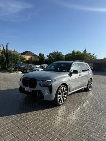 BMW X7: 2023 г., 4.4 л, Автомат, Бензин, Внедорожник