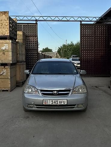 Chevrolet Lacetti: 2008 г., 1.6 л, Механика, Бензин, Седан