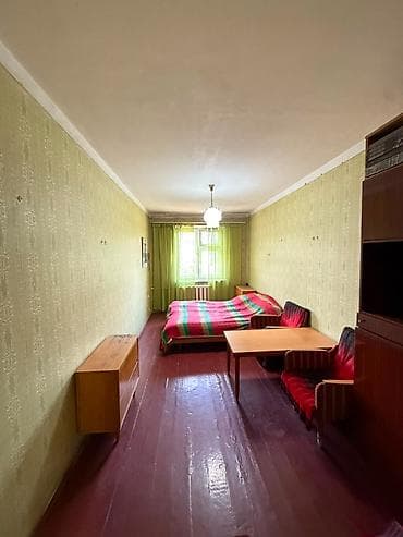 3 комнаты, 58 м², 3 мкр 104 серия, 4 этаж, Старый ремонт — 2