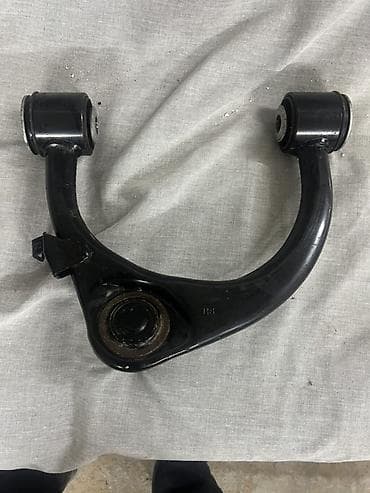 lx47: Передний правый рычаг Lexus 2005 г., Б/у, Оригинал, Япония — 2