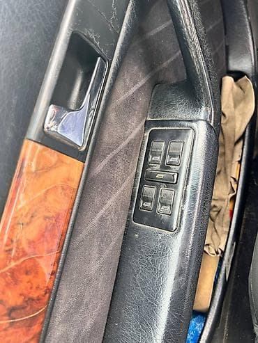 габарит: Audi A6: 1994 г., Механика, Бензин, Седан — 7