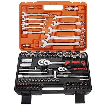 1 шт - 1/4" Рессора 1 шт - 1/2" Карданный шарнир 9 шт - Ключ