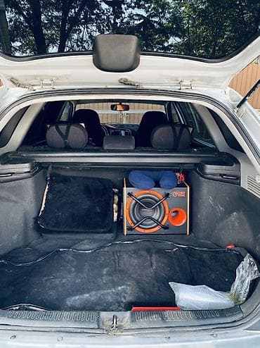 trunk q: Toyota Avensis: 2001 г., 1.8 л, Механика, Бензин, Универсал — 10