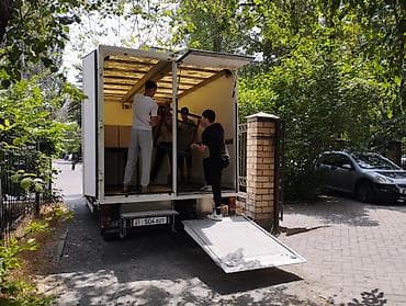 каракол строитель: Буйрутма берүү Мерседес жүк ташуучу спринтер, Эмерек ташуу, Жүк ташуучу жумушчусу менен — 4