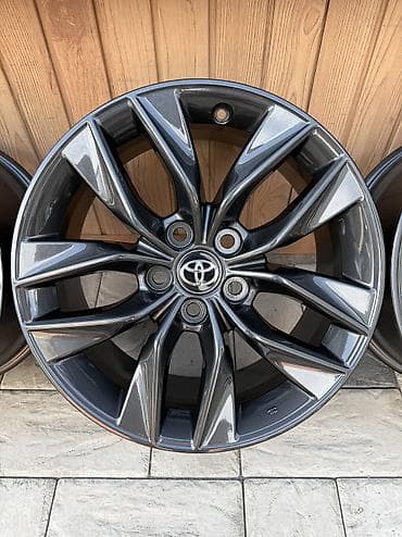 17: Литые Диски R 17 Toyota, Комплект, отверстий - 5, Б/у — 4