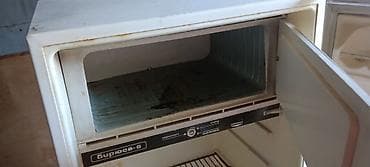 nikon camera: Холодильник Biryusa, Однокамерный, De frost (капельный) — 2