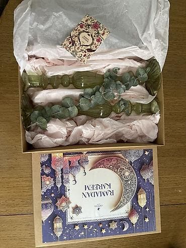 ред: Набор декоративных подсвечников из стекла в подарочной коробке — 1