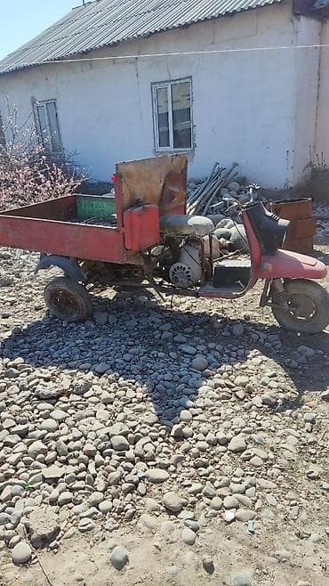 Скутеры: Грузовой мотороллер-трицикл с бортовой платформой - Конфигурация — 2