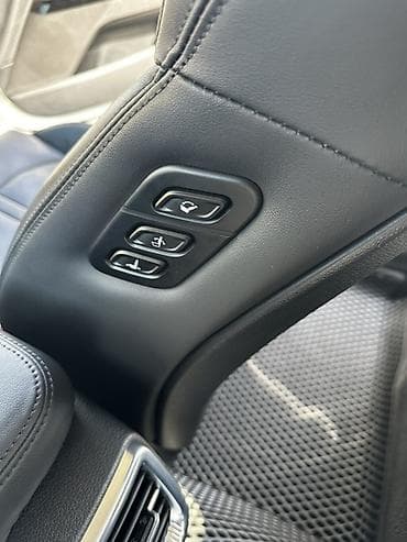 Продажа авто: Kia K5: 2021 г., 2 л, Автомат, Гибрид, Седан — 9