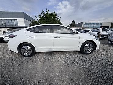 Унаа сатуу: Hyundai Elantra: 2020 г., 1.8 л, Автомат, Гибрид, Седан — 4