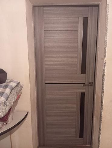 gorka mebel: Межкомнатная дверь с современным горизонтальным рисунком под серое — 1