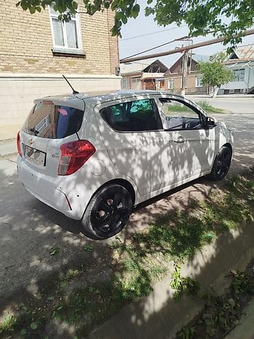 спарк 2012: Chevrolet Spark: 2016 г., 1 л, Автомат, Бензин, Хэтчбэк — 3