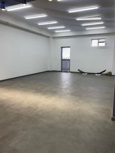 комната ижарага: Ижарага берем Офистик, 120 кв. м, 1-катар, Өзүнчө кире бериши менен, Өзүнчө санитардык түйүнү менен — 1