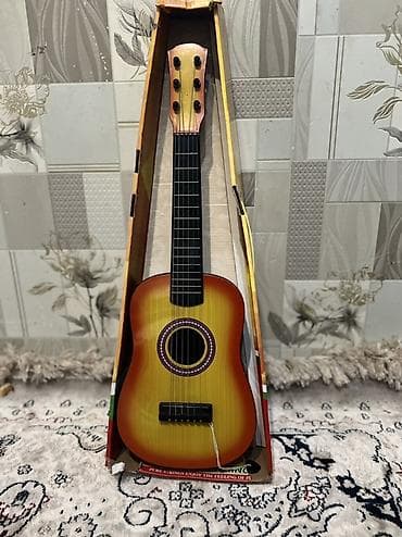 маленький гитара: Акустическая гитара детская (мини) - Формат: уменьшенная акустическая — 1