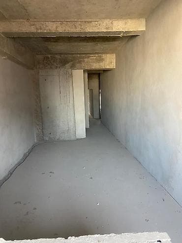 купить квартиру хрущевка: Продаю евро трёшку (студию) 95 м² ПСО, документы ДДУ, по адресу ул — 8