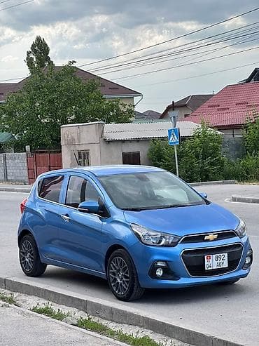 Продажа авто: Chevrolet Spark: 2017 г., 0.1 л, Автомат, Бензин, Хэтчбэк — 2