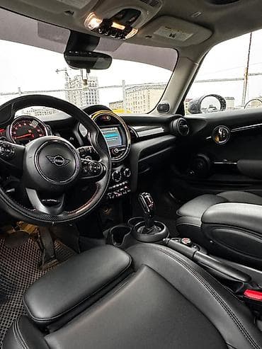 mini john cooper works: Mini Cooper S: 2019 г., 2 л, Автомат, Бензин, Хэтчбэк — 8