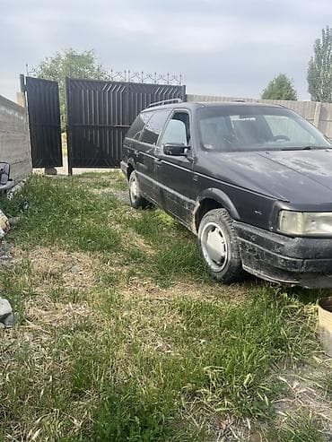 step rf3: Volkswagen Passat: 1991 г., Механика, Универсал — 5