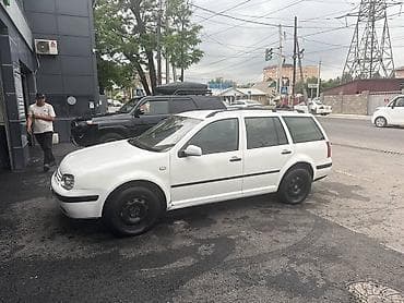 Volkswagen Golf Variant: 2001 г., 2 л, Автомат, Бензин, Универсал