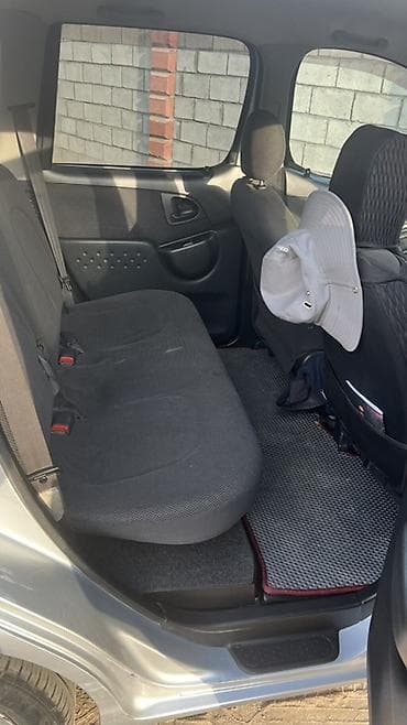 битую машину: Toyota Funcargo: 2003 г., 1.5 л, Автомат, Бензин, Хэтчбэк — 6