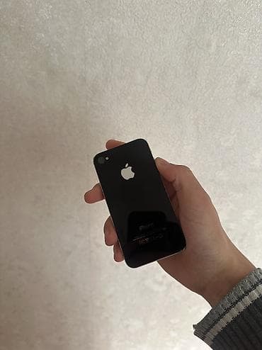 x max: IPhone 4S, Б/у, < 16 ГБ, Черный, Зарядное устройство, 100 % — 1