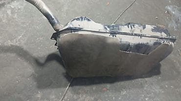 бак 2107: Күйүүчү май багы Mercedes-Benz 2001 г., Колдонулган, Оригинал, Германия — 4