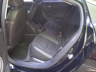 машы: Chevrolet Volt: 2018 г., 1.5 л, Автомат, Гибрид, Лифтбек — 8