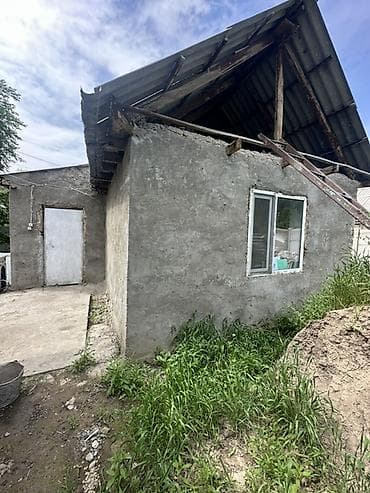 kut center: 📍 В центре Сокулука продаётся небольшой дом на участке 6 соток, по — 2