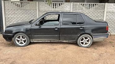 sprinter 2003: Volkswagen Vento: 1995 г., 1.8 л, Механика, Бензин, Седан — 3