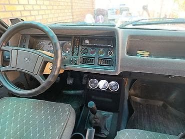 1981: Ford Granada: 1981 г., 3 л, Механика, Бензин, Седан — 4