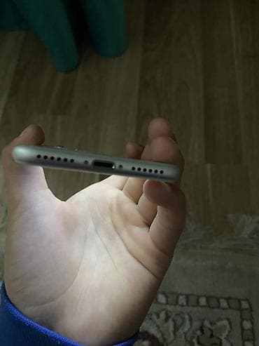 чехол для iphone 7: IPhone 7, Б/у, 128 ГБ, Серебристый, Чехол, 100 % — 3