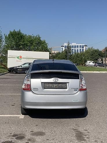 120 prado: Toyota Prius: 2006 г., 1.5 л, Гибрид, Хэтчбэк — 2