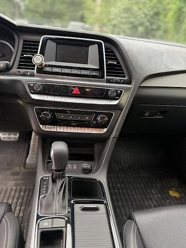 Продажа авто: Hyundai Sonata: 2022 г., 2 л, Автомат, Бензин, Седан — 9