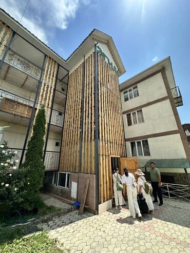дом под бизнес первая линия: Коттедж, 1400 м², 15 комнат, Риэлтор, Косметический ремонт — 2