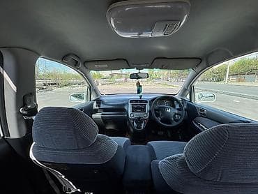 honda ashrv: Honda Stream: 2002 г., 2 л, Автомат, Бензин, Универсал — 9