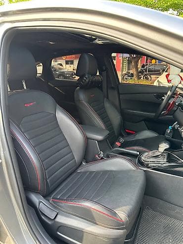 kia ev3: Kia K3: 2020 г., 1.6 л, Вариатор, Лифтбек — 5