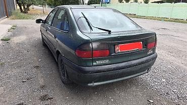 Унаа сатуу: Renault Laguna: 1994 г., 1.8 л, Кол менен иштөөчү, Бензин, Хетчбек — 5