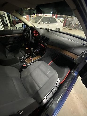 вмб е 39: BMW 5 series: 2000 г., 2.5 л, Механика, Бензин, Седан — 5