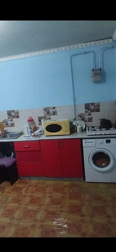 квартиры и дома: 58 м², 3 комнаты, Забор, огорожен — 1