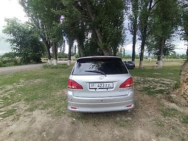 lada vaz2107: Toyota Ipsum: 2001 г., 2.4 л, Автомат, Бензин, Минивэн — 4