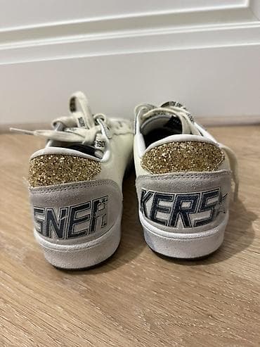 Личные вещи: Кеды Golden Goose
В идеальном состоянии, не ношенные — 3