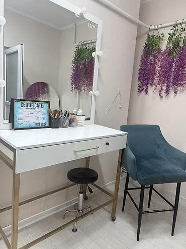 аренда магазин ош базар: Сдаю кушетку Центр города Гоголя/ тотогула Можно под ресницы — 2